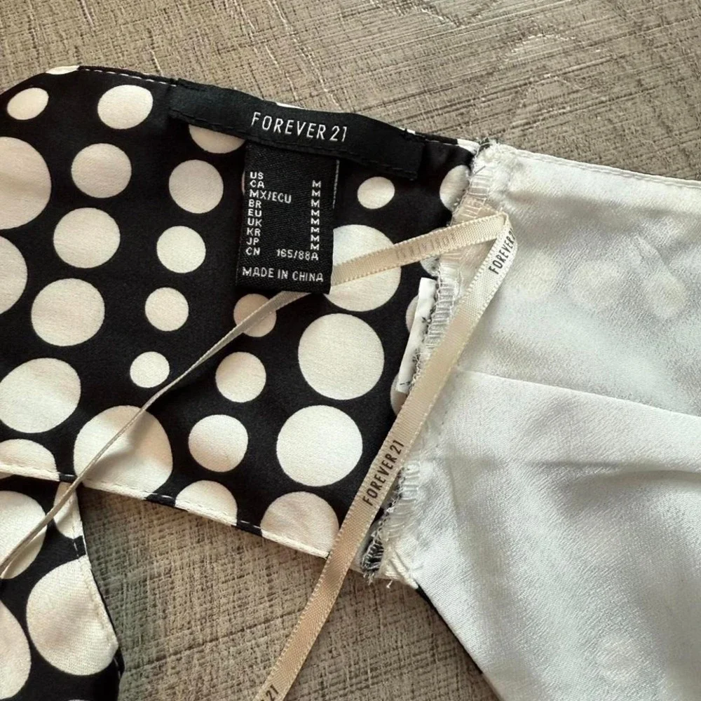 Forever 21 Polka Dot Scarf Top –‎ Size M